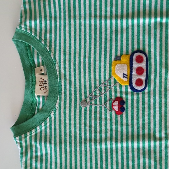 EUC CUTE Luigi Kids Crane With Car little boy t-shirt 5T - Picture 3 of 8